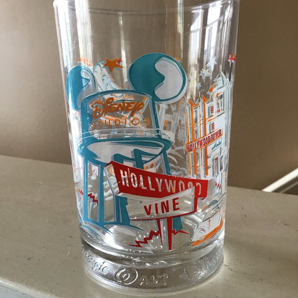 1996 Disney Remember the Magic Hollywood Vine Disney Studios Beauty Beast Glass